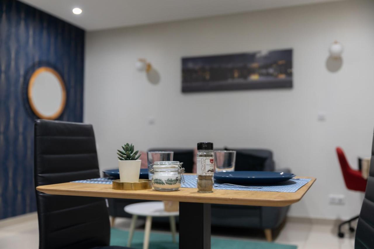 Elegant Et Tres Spacieux, Mon Studio Vous Seduira! Metz Exteriör bild